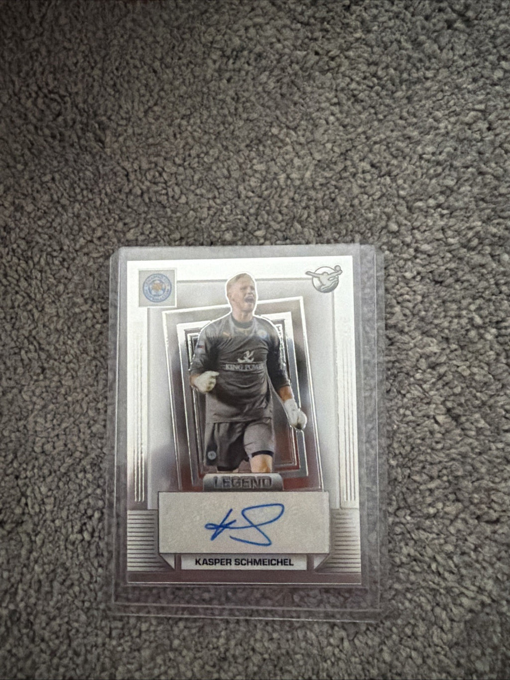 Panini Football EFL 2025/26 Kasper Schmeichel Base Auto Football Card Leicester