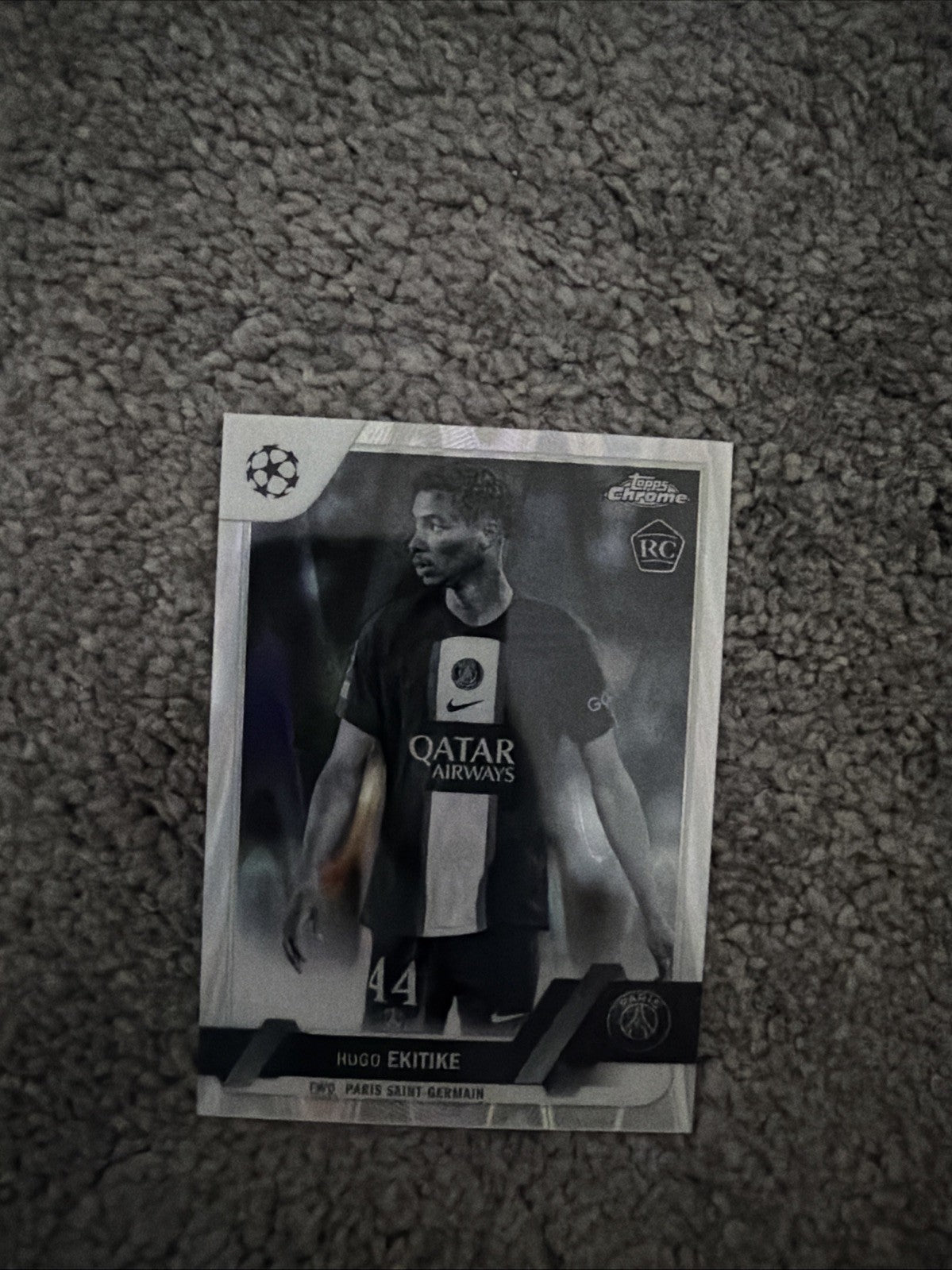 2022-23 Topps Chrome UCL Black White Raywave Hugo Ekitike RC PSG Liverpool #125