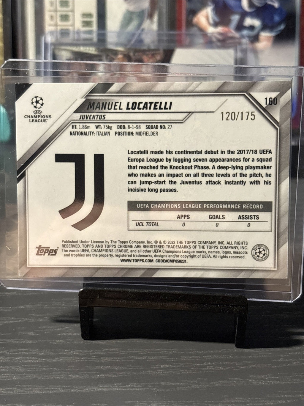 Topps Chrome Champions League 2022 No. 160 Manuel Locatelli Pink Speckle /175