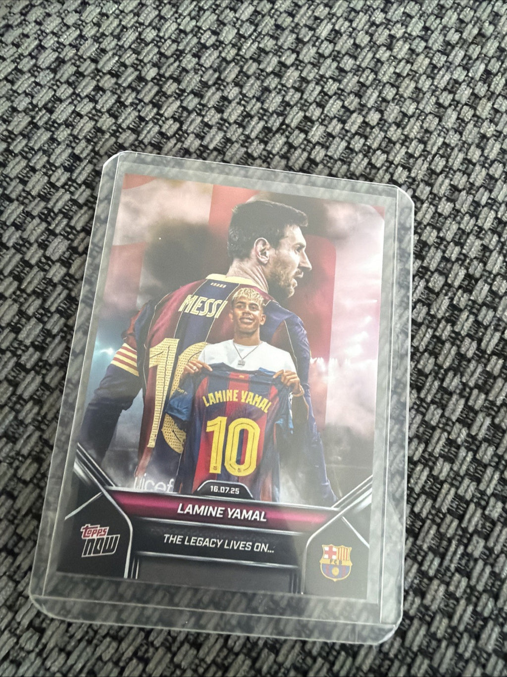 2025 Topps Now The Legacy Lives On #002 Lamine Yamal & Lionel Messi FC Barcelona