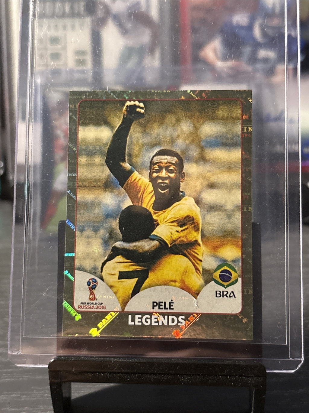 Panini - FIFA World Cup 2018 Pele Legend Brazil No 668 Sticker Pink Back