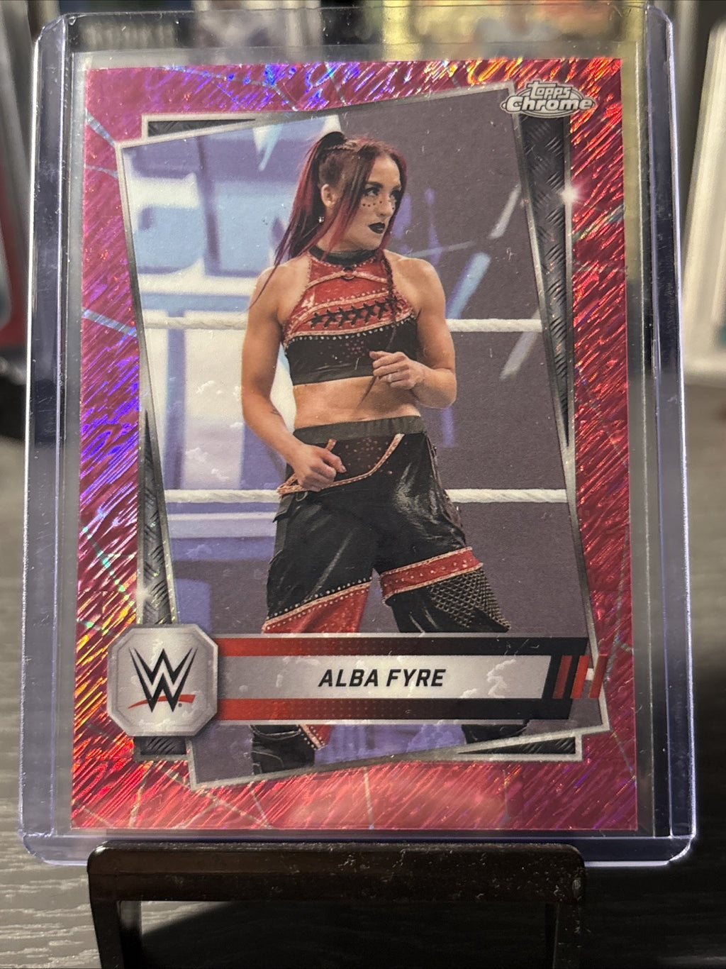 2025 Topps Chrome WWE - Pink Shimmer Refractor Alba Frye 88