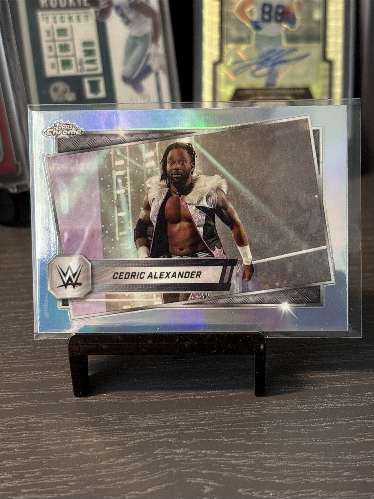 WWE CEDRIC ALEXANDER TOPPS CHROME 2025 TRADING CARD #143 SILVER REFRACTOR